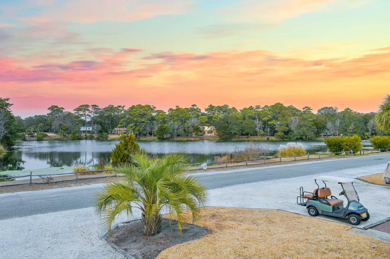 Myrtle Beach Abode With Seasonal Pool And Lake View!别墅 外观 照片